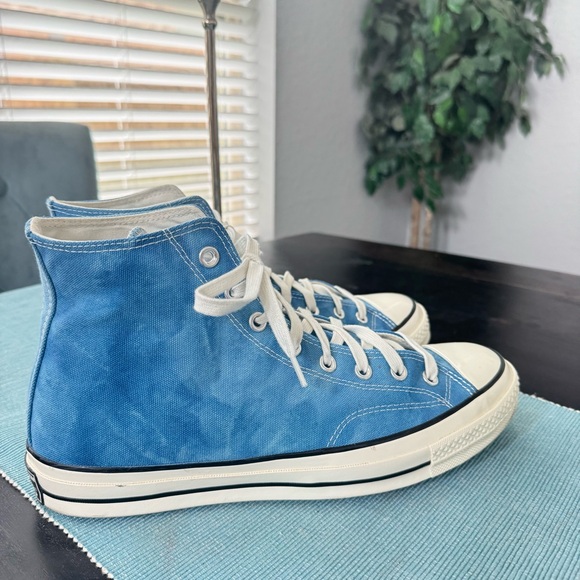 Converse Chuck Taylor High Top Sneakers size 11.5 - Picture 2 of 8